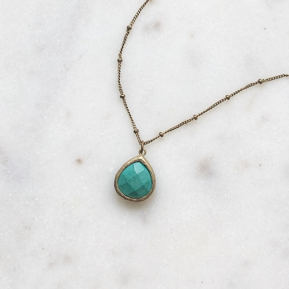 Teal Pendant Gold Accent Necklace